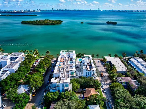 720 NE 62nd St 311, Miami FL 33138
