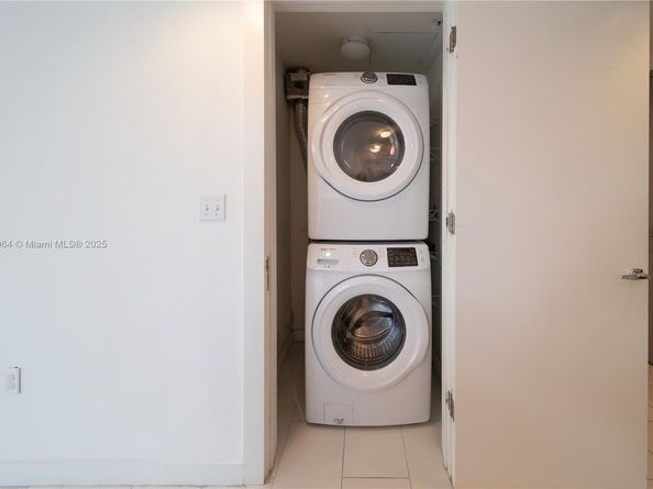 720 NE 62nd St 311, Miami FL 33138