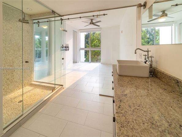 720 NE 62nd St 311, Miami FL 33138