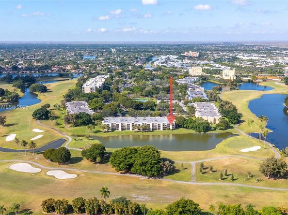 16100 Golf Club Rd 101, Weston FL 33326
