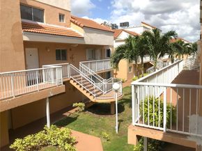 14901 SW 80th St 211, Miami FL 33193