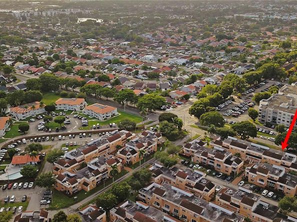 14901 SW 80th St 211, Miami FL 33193