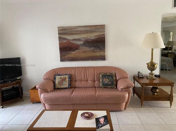 4431 NW 16th St H109, Lauderhill FL 33313