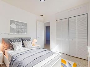 3800 SW 104th Ave, Miami FL 33165