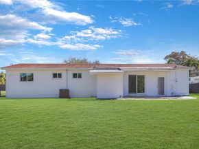 3800 SW 104th Ave, Miami FL 33165