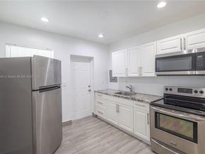 7010 NW 5th Pl, Miami FL 33150