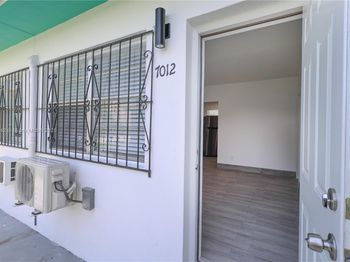 7010 NW 5th Pl