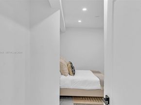 4024 Jefferson St, Hollywood FL 33021