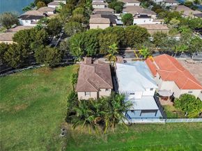 363 NE 25th Ter, Homestead FL 33033