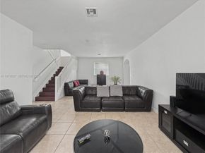 363 NE 25th Ter, Homestead FL 33033