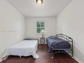 363 NE 25th Ter, Homestead FL 33033