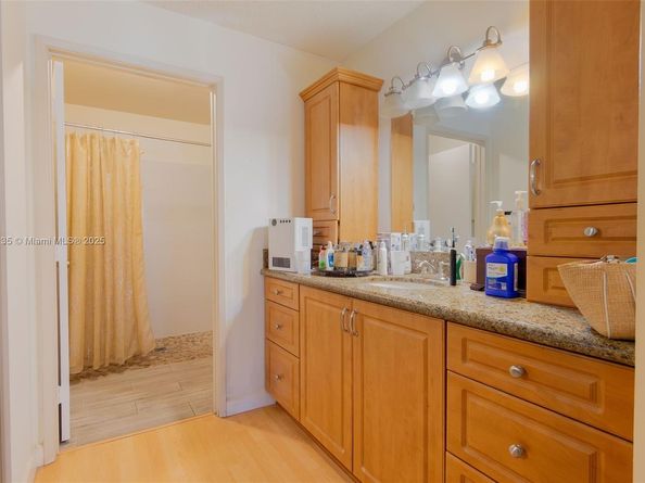 8318 Springtree Rd, Boca Raton FL 33496