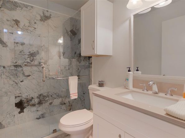 8318 Springtree Rd, Boca Raton FL 33496
