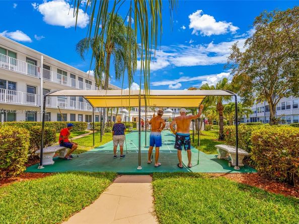 15600 NE 6th Ave 26D, Miami FL 33162