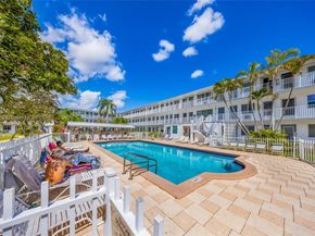 15600 NE 6th Ave 26D, Miami FL 33162