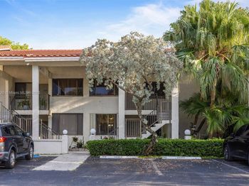3300 NW 46th St