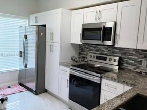 3161 Festival Dr 277, Margate FL 33063