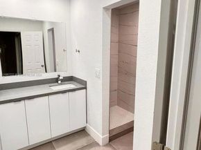 2638 NW 60th Way 178, Sunrise FL 33313