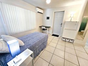 85 NW 126th St, North Miami FL 33168