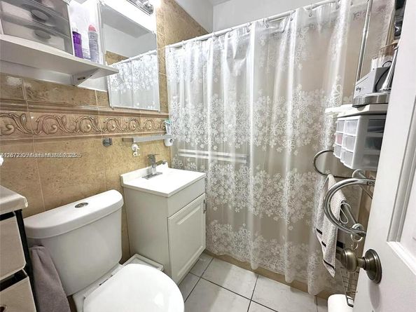 85 NW 126th St, North Miami FL 33168
