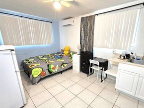85 NW 126th St, North Miami FL 33168