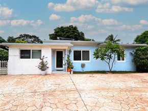 85 NW 126th St, North Miami FL 33168