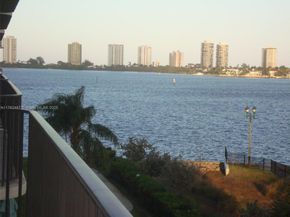 801 Lake Shore Drive 414, Lake Park FL 33403
