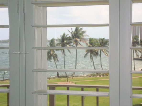801 Lake Shore Drive 414, Lake Park FL 33403
