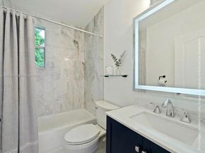 2976 Bird Ave 18, Miami FL 33133