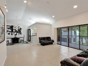 7525 NW 61st Ter 804, Parkland FL 33067