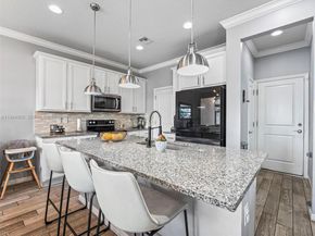 3953 Black Olive Ln, Hollywood FL 33021