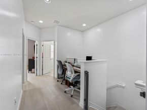 3953 Black Olive Ln, Hollywood FL 33021