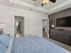 3953 Black Olive Ln, Hollywood FL 33021