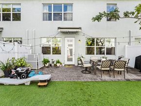 3953 Black Olive Ln, Hollywood FL 33021