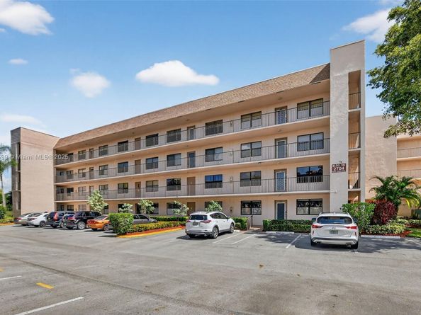 Undisclosed Address #A11896599, Sunrise FL 33322