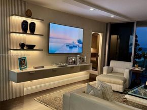 1455 Ocean Dr 904, Miami Beach FL 33139
