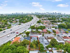 1232 NW 32nd Pl, Miami FL 33125
