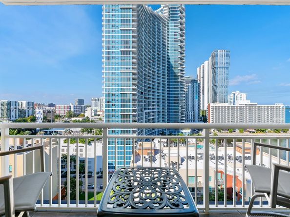 2000 N Bayshore Dr 1503, Miami FL 33137