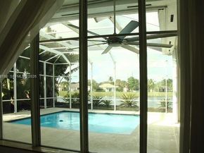 2640 Fairways Dr, Homestead FL 33035