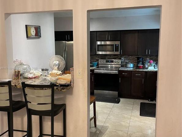 14521 NW 16th Ct, Miami FL 33167