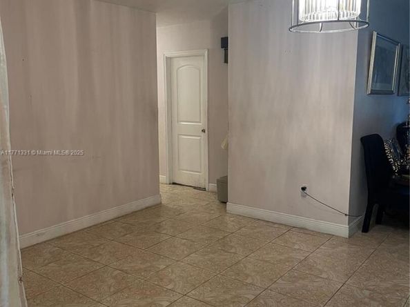 14521 NW 16th Ct, Miami FL 33167