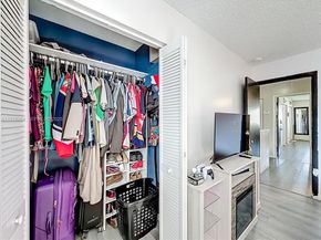 Undisclosed Address #A11919264, Sunrise FL 33351