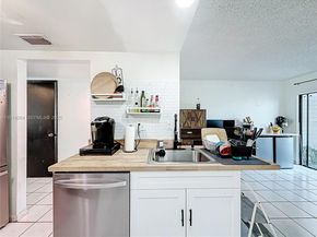 Undisclosed Address #A11919264, Sunrise FL 33351