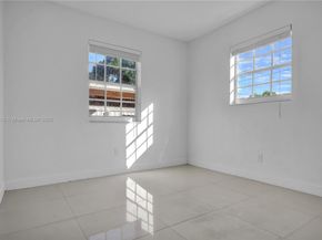 1290 NE 162nd St, North Miami Beach FL 33162