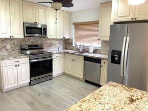 18052 S 105th Ave S, Boca Raton FL 33498