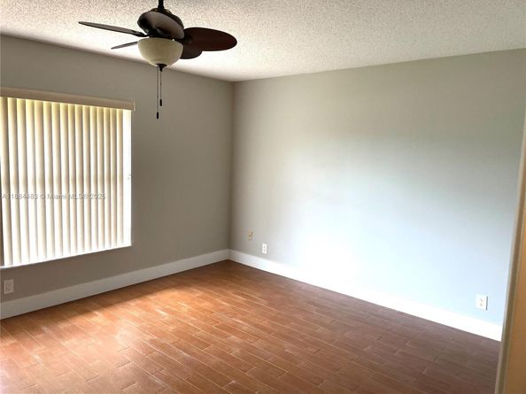 18052 S 105th Ave S, Boca Raton FL 33498