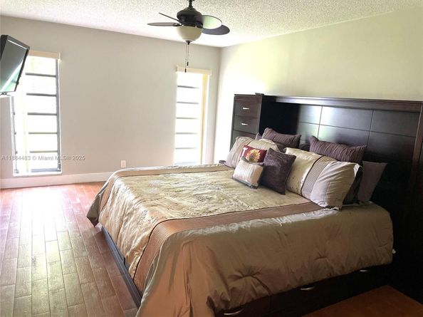 18052 S 105th Ave S, Boca Raton FL 33498