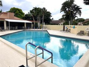 18052 S 105th Ave S, Boca Raton FL 33498