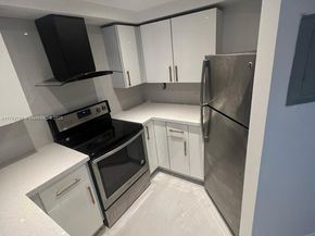 8305 SW 152nd Ave A114, Miami FL 33193