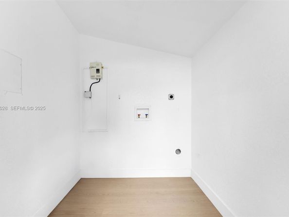 16140 NW 17th Pl, Miami Gardens FL 33054